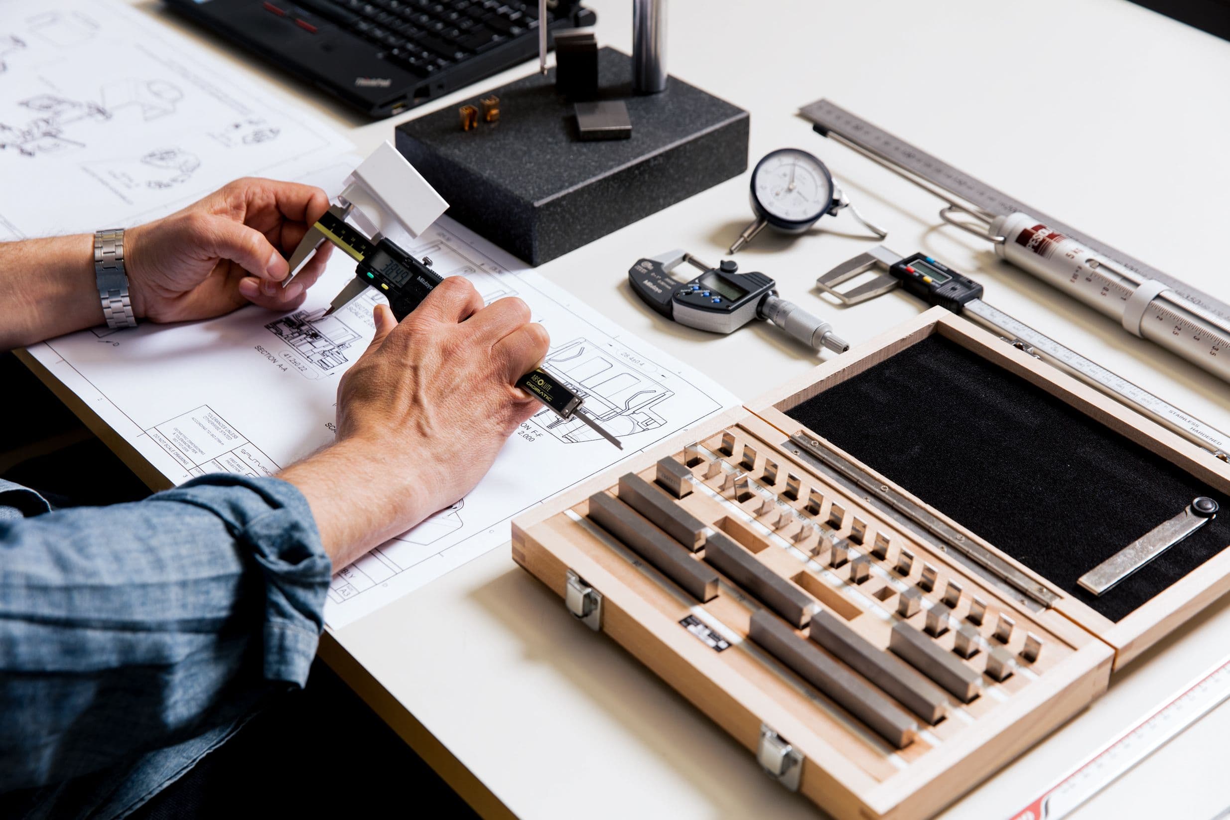 Premiumförpackning med konstruktionsarbete och förpackningsutveckling