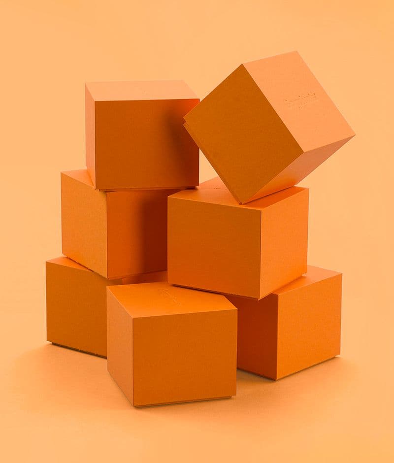 Exclusive rigid boxes for industry and tech