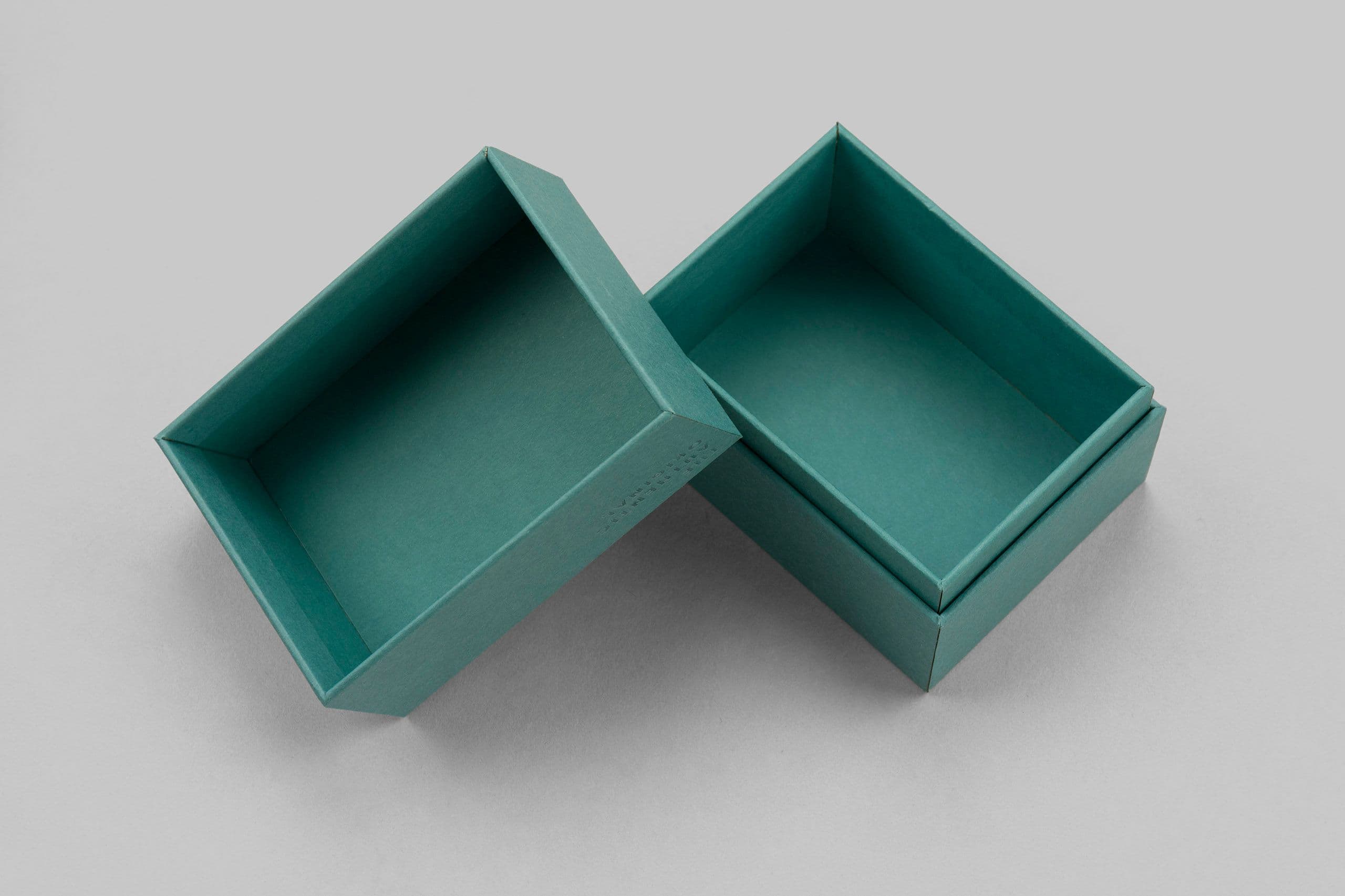 Exclusive rigid box made for cosmetic brand